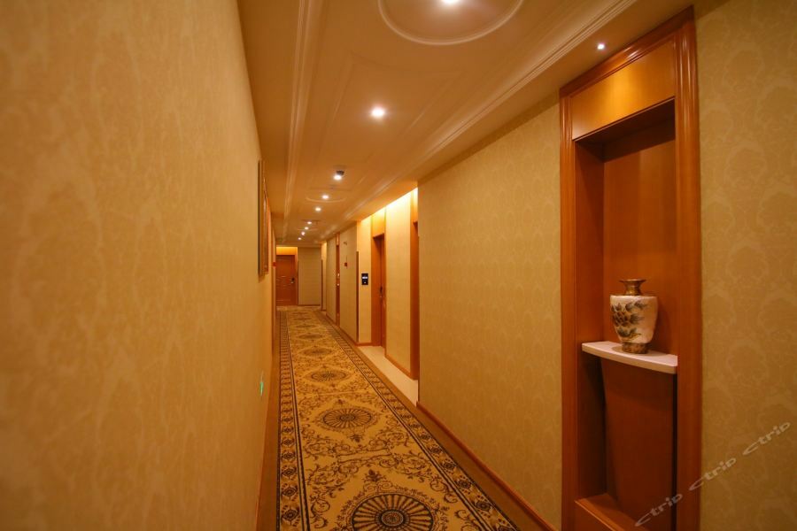 Vienna International Hotel Shanghai Baoshan Pangu Road Exterior photo